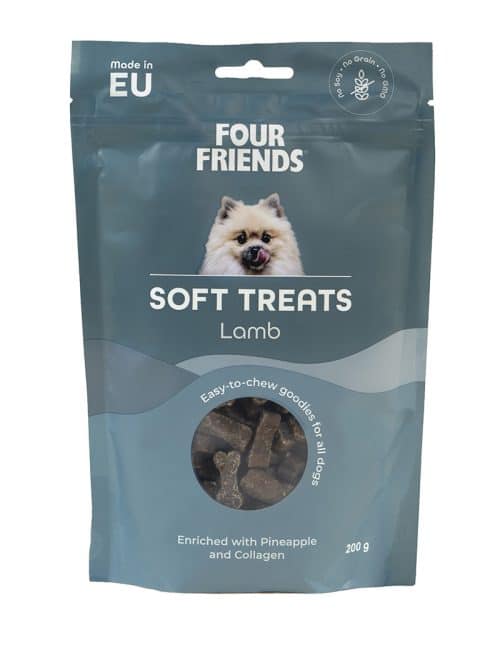 Soft Treats Lamb är semi-mjuka godisar för hundar.